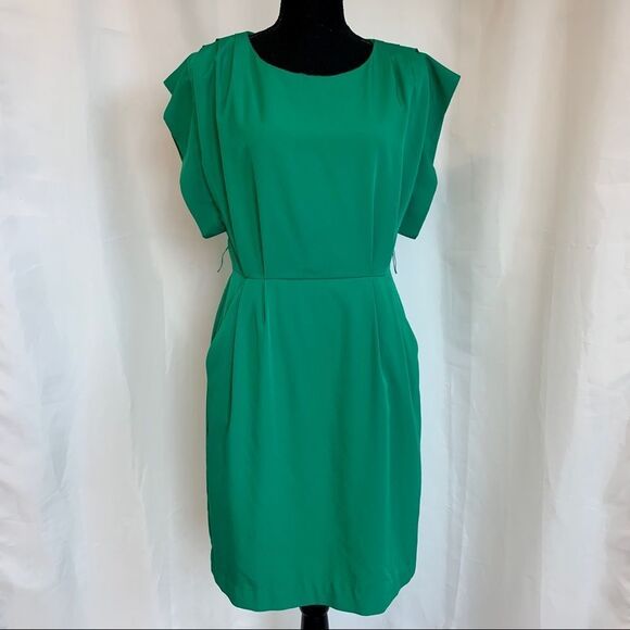 Eliza J Green Drape Sleeve Pleated Missy Sheath Waist Dress Size 4 - Picture 3 of 16